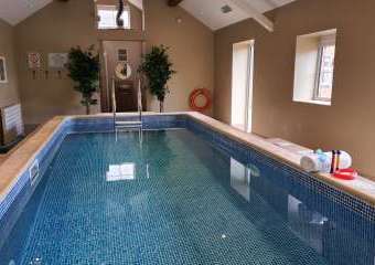 William's Hayloft - 5 Star with Swimming Pool and Toddler Play Area  - Whitchurch, 