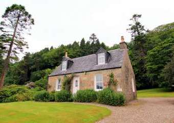 Lochead Cottage  - Lochgilphead, 