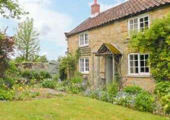 1 Corner Cottages, Dogs-welcome, North York Moors and Coast   - Cropton, 
