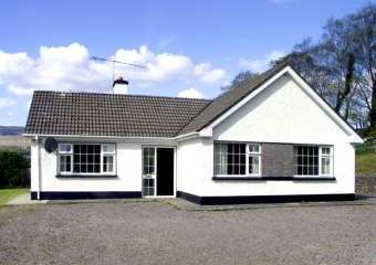 Ring of Kerry Holiday Bungalow, 1 Dog Welcome  - Kenmare, 