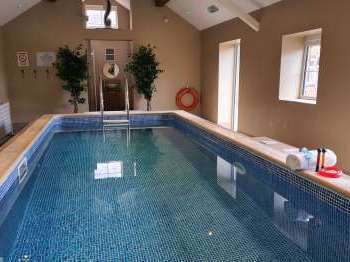 William's Hayloft - 5 Star with Swimming Pool and Toddler Play Area