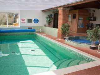 Mel House Cottages (Swimming Pool, Spa, Sauna), Yorkshire,  England